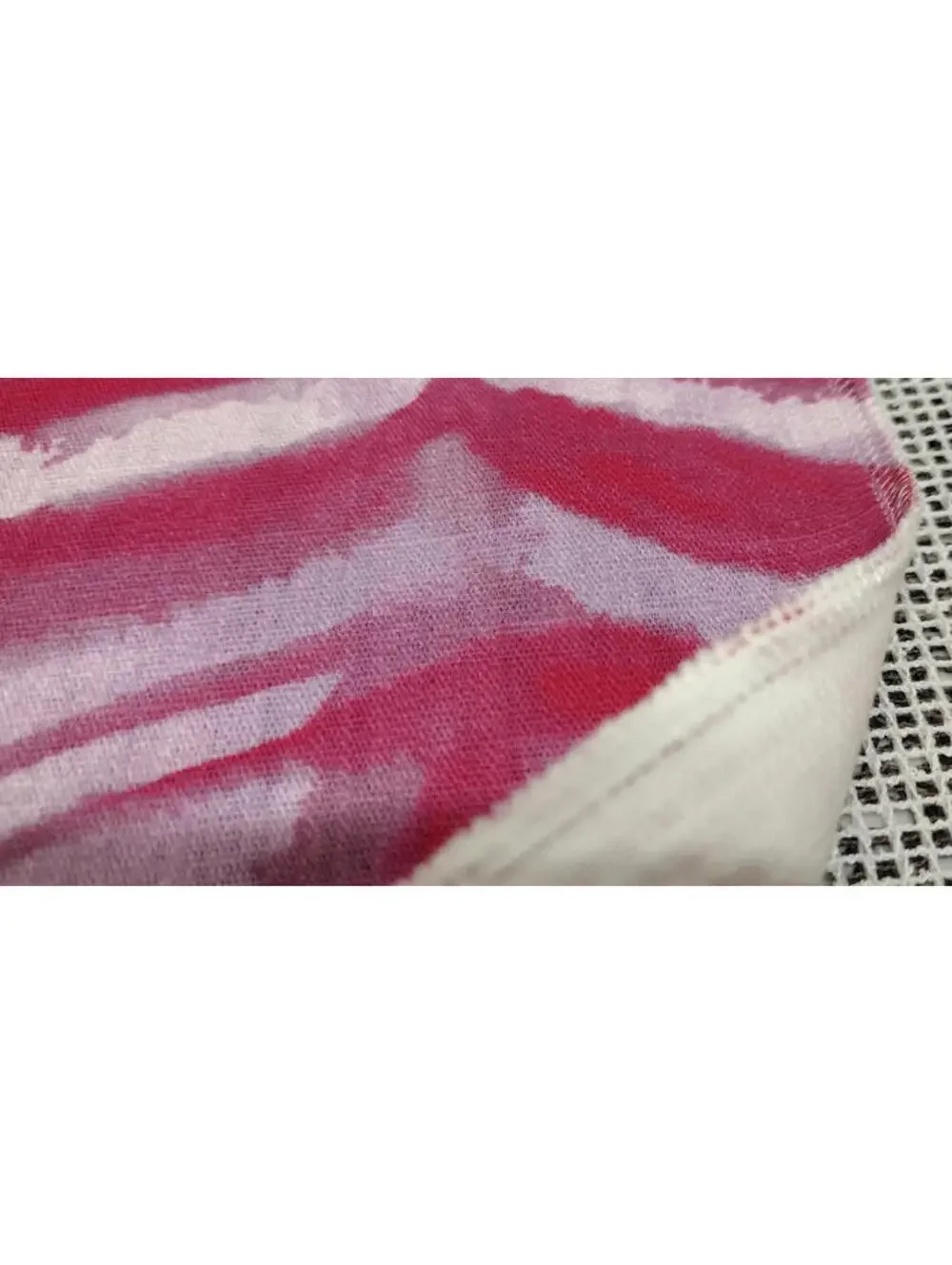 Pindler Anzu Pink Magenta Zebra 100% Cotton Designer Fabric Sampler 23.5 x 23 in